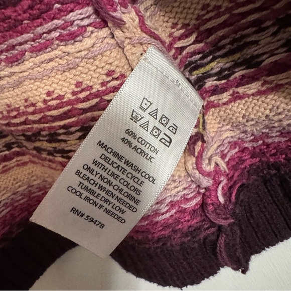 Maggie & Zoe Purple Zipper Sweater Size Medium - Picture 4 of 5